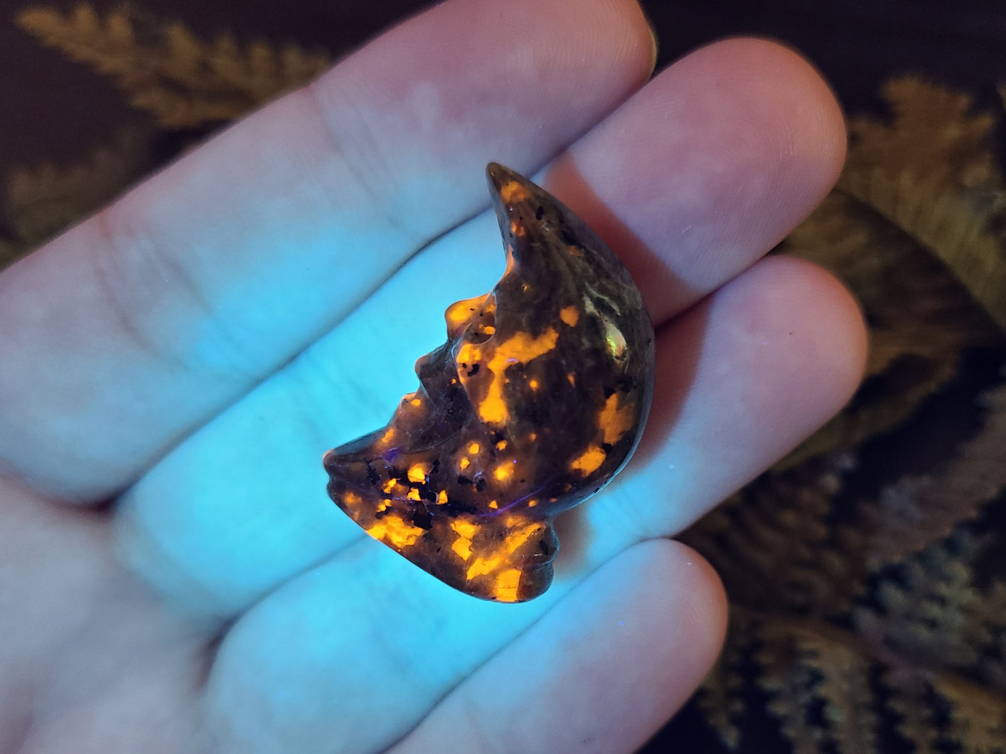 Mini Skull / Man in the Moon Carvings