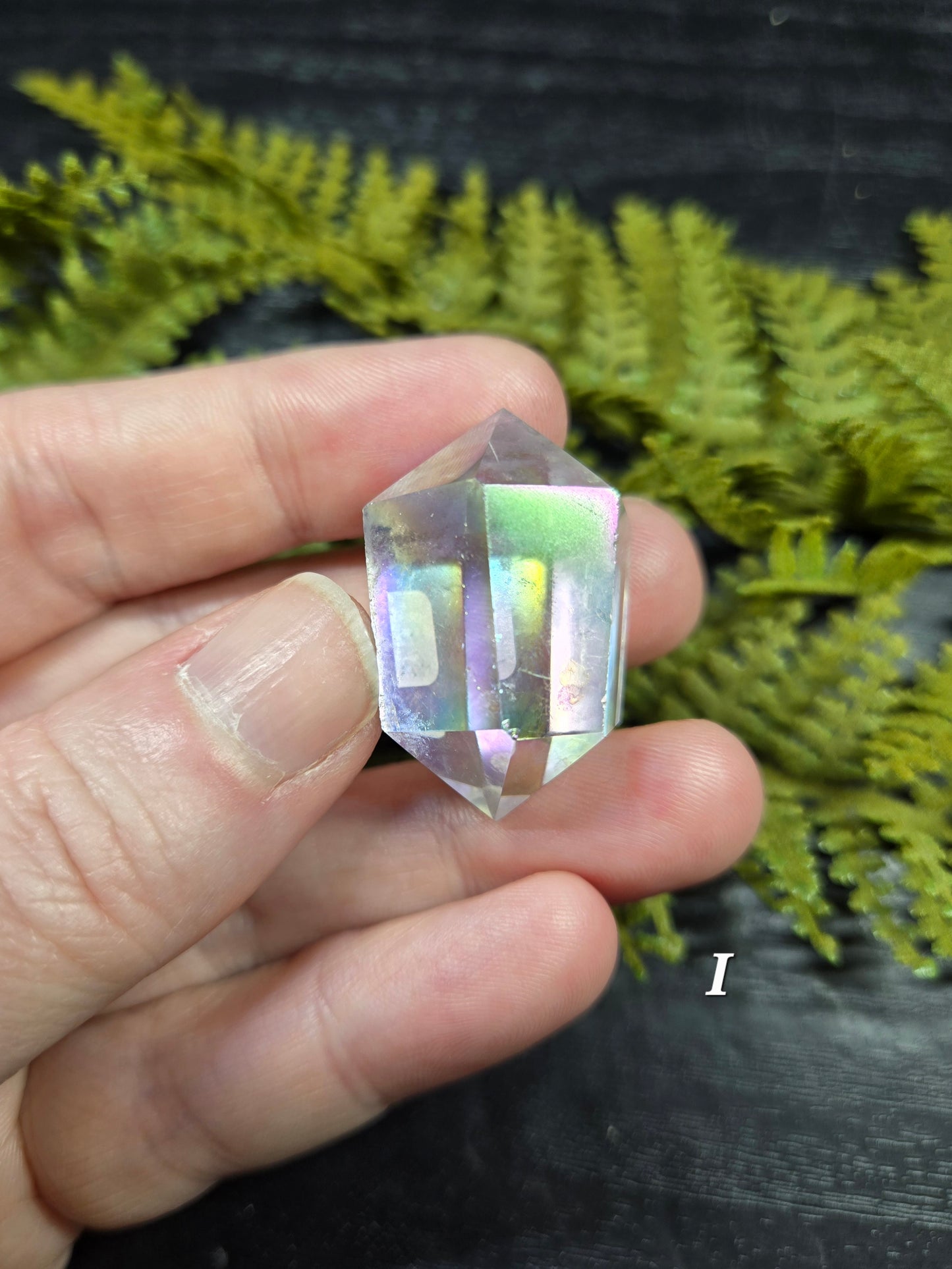 Aura Quartz Mini Double Terminated points (DTs)