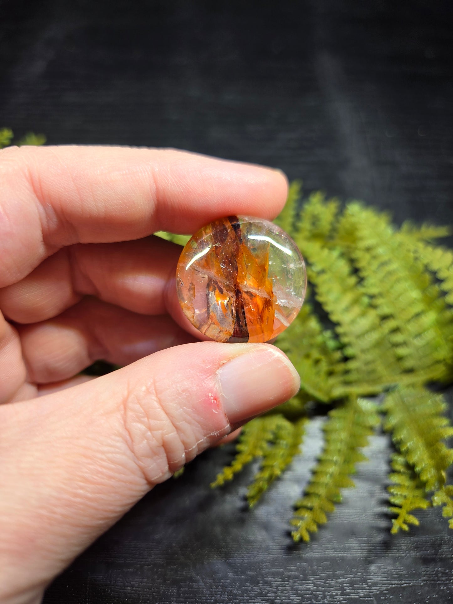 Fire Quartz Mini "Mento" Palm Stones