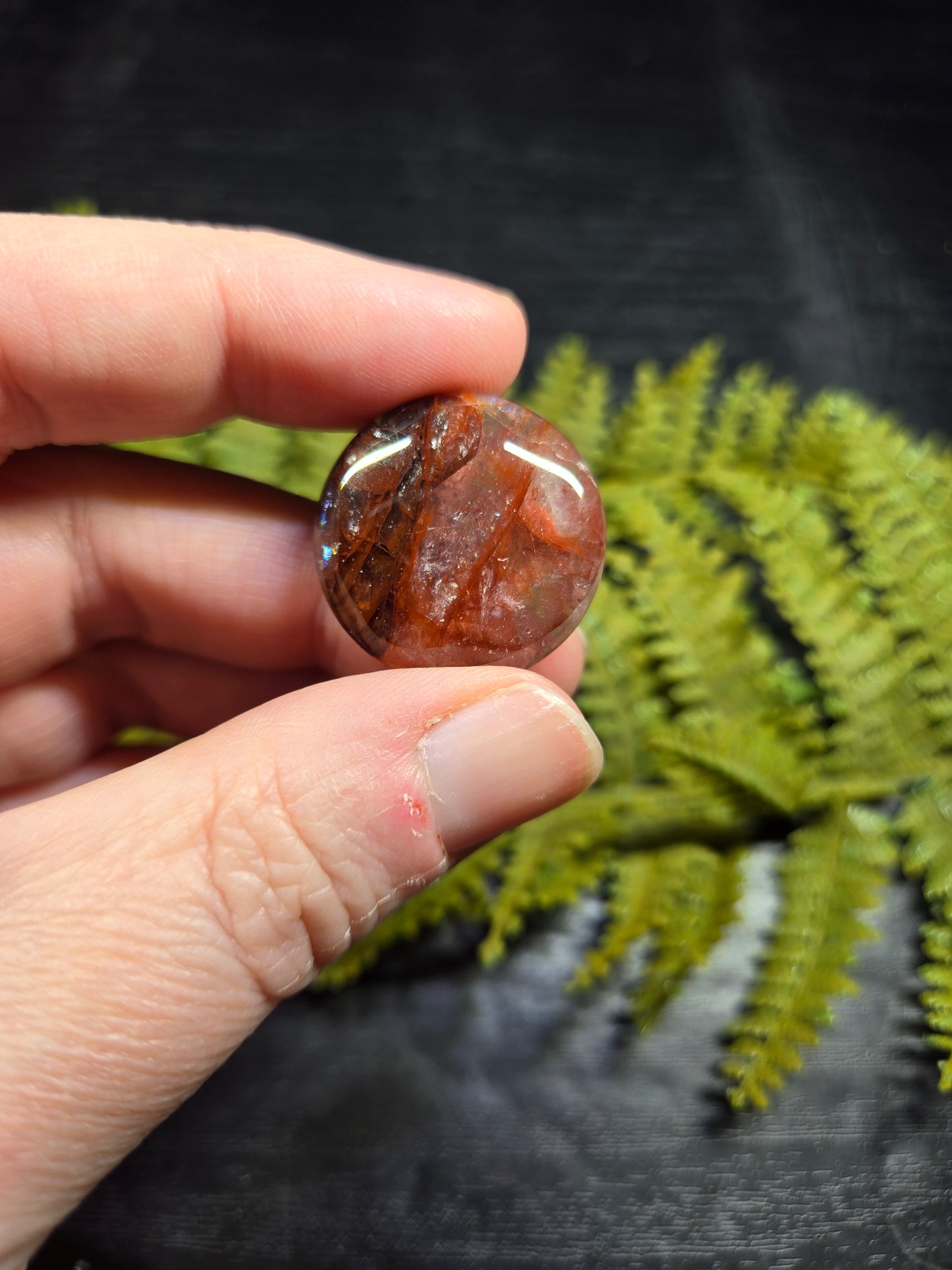 Fire Quartz Mini "Mento" Palm Stones