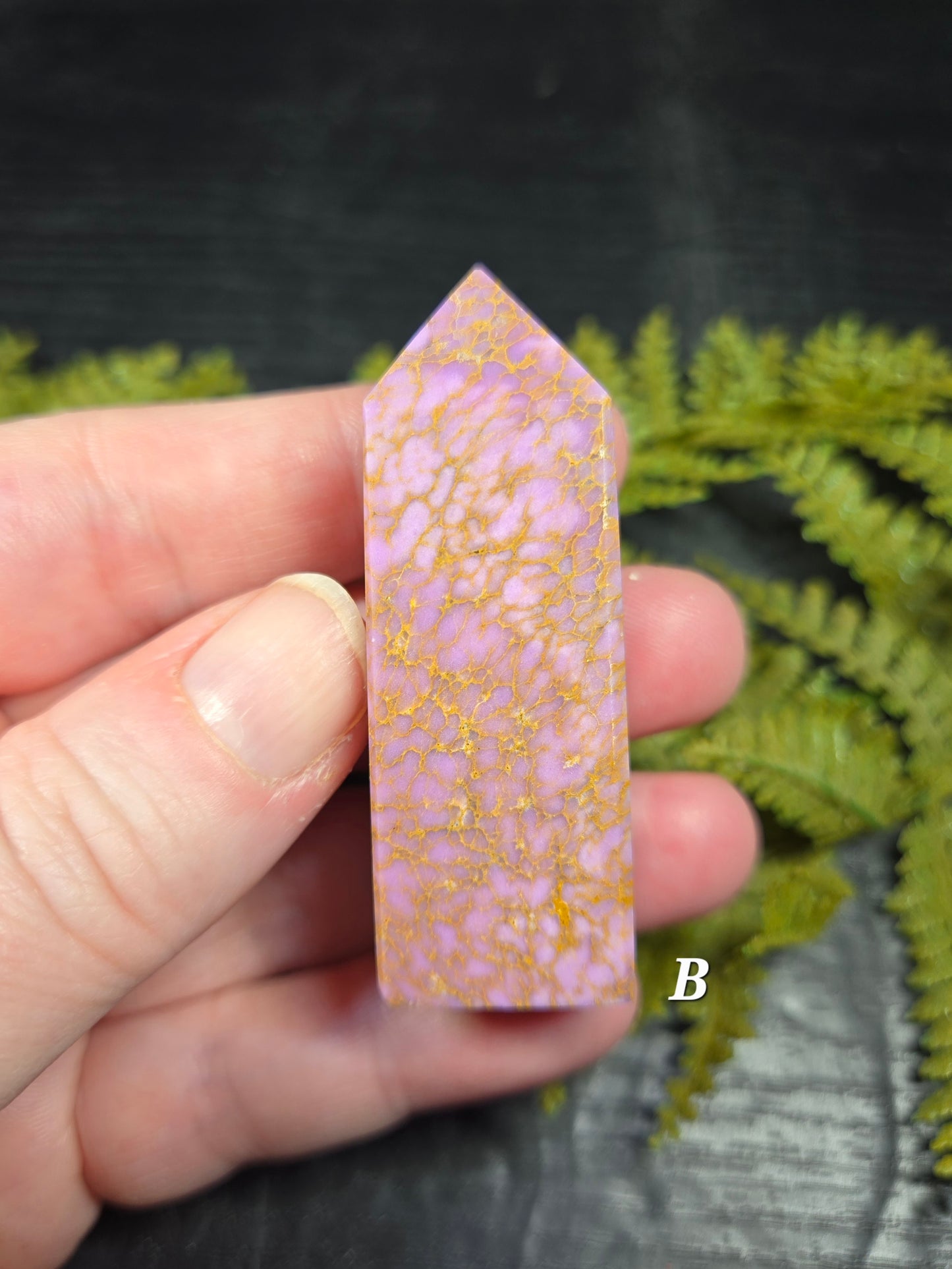 Phosphosoderite Towers (Small, B grade)