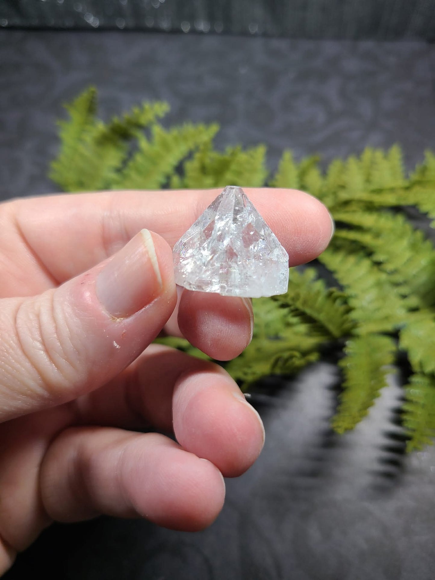 Apophyllite Tips