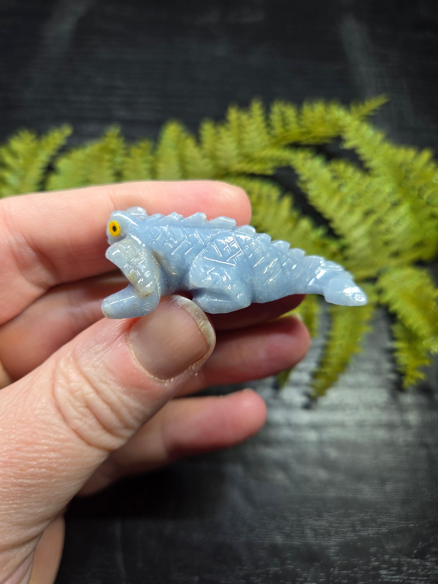 Angelite Iguana Carvings