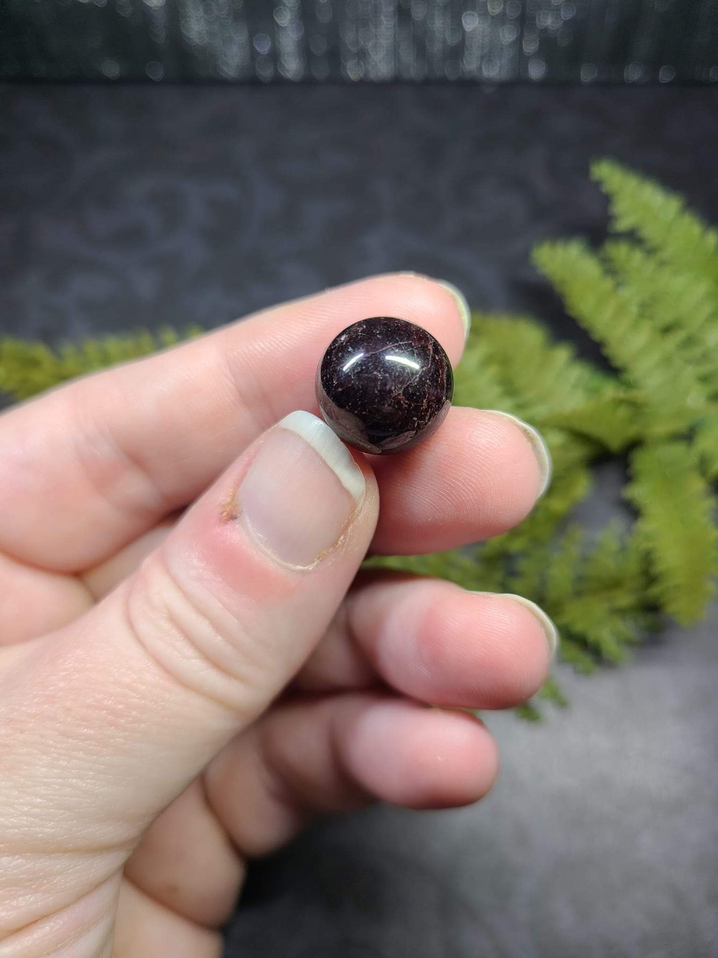 Mini garnet spheres