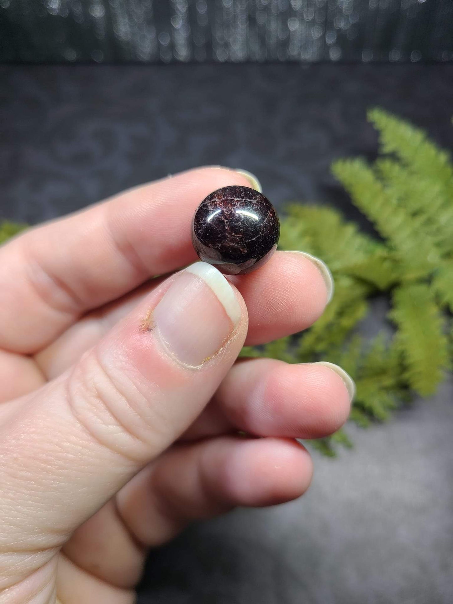 Mini garnet spheres